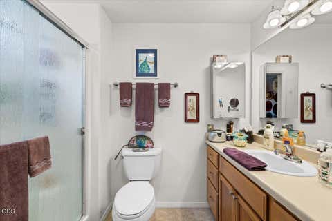Tiny photo for 2360 Evan Way, Central Point, OR 97502 (MLS # 220227233)