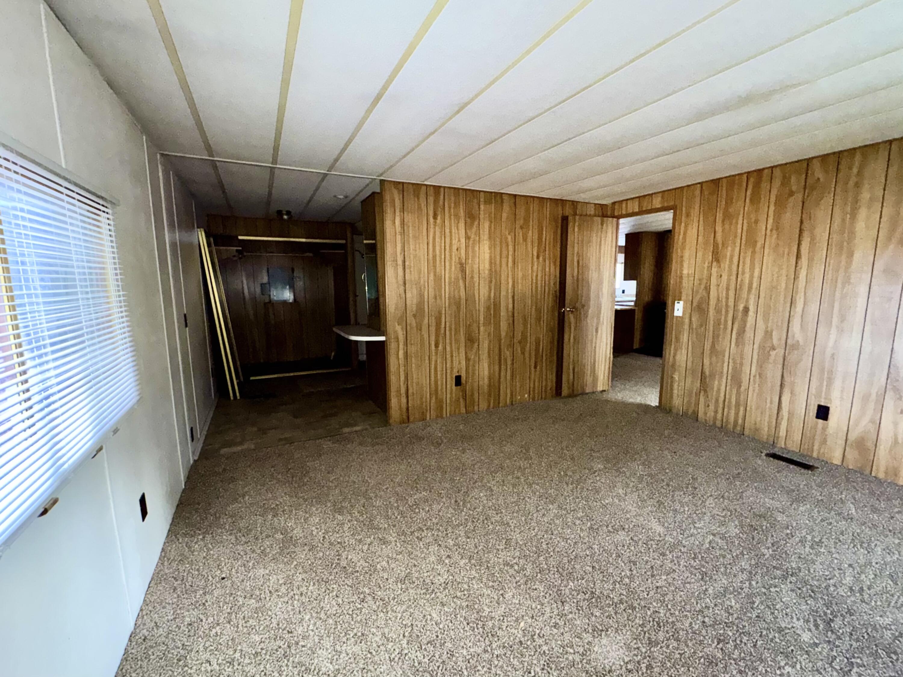 Pinecrest - Residential