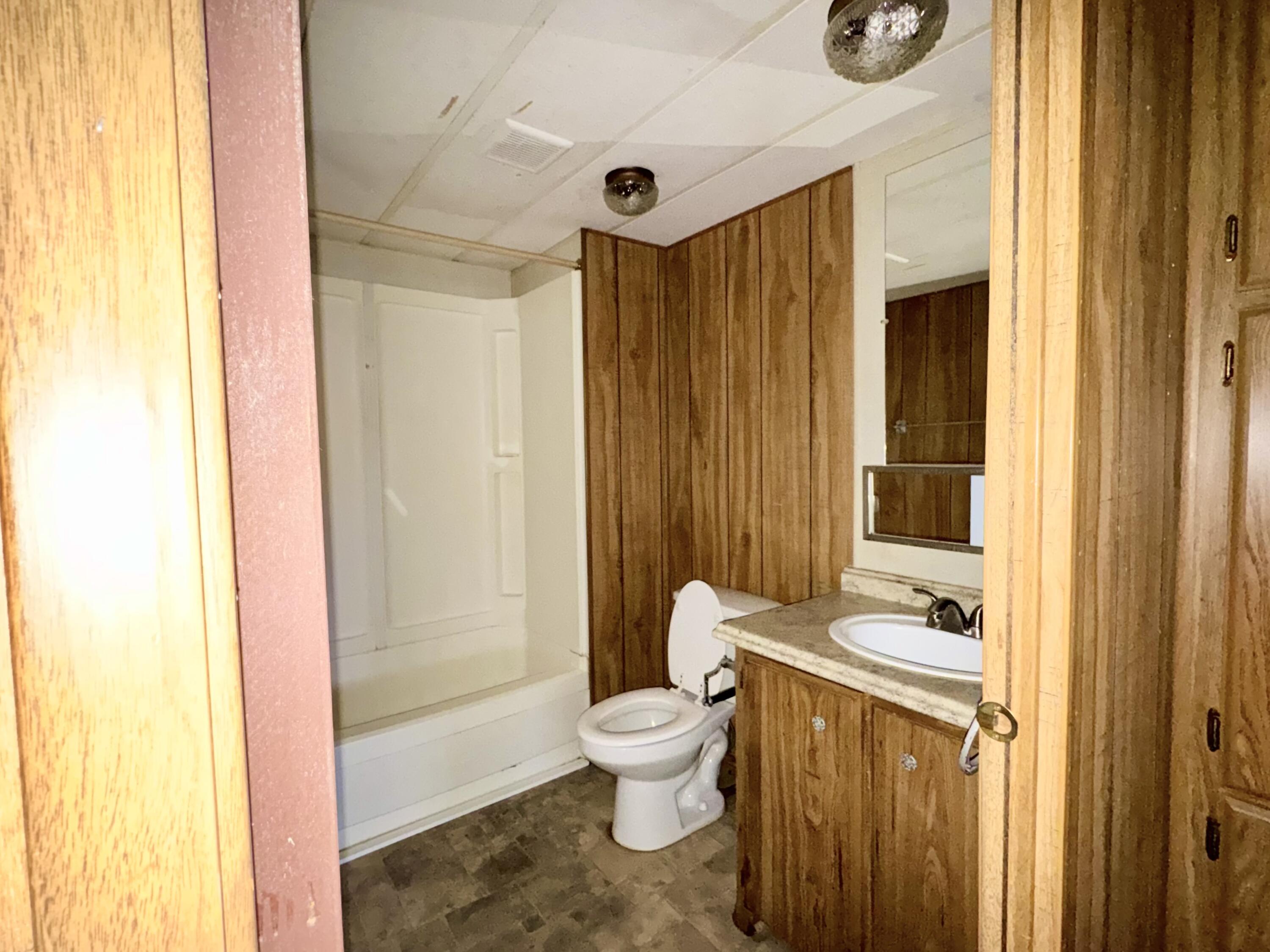 Pinecrest - Residential