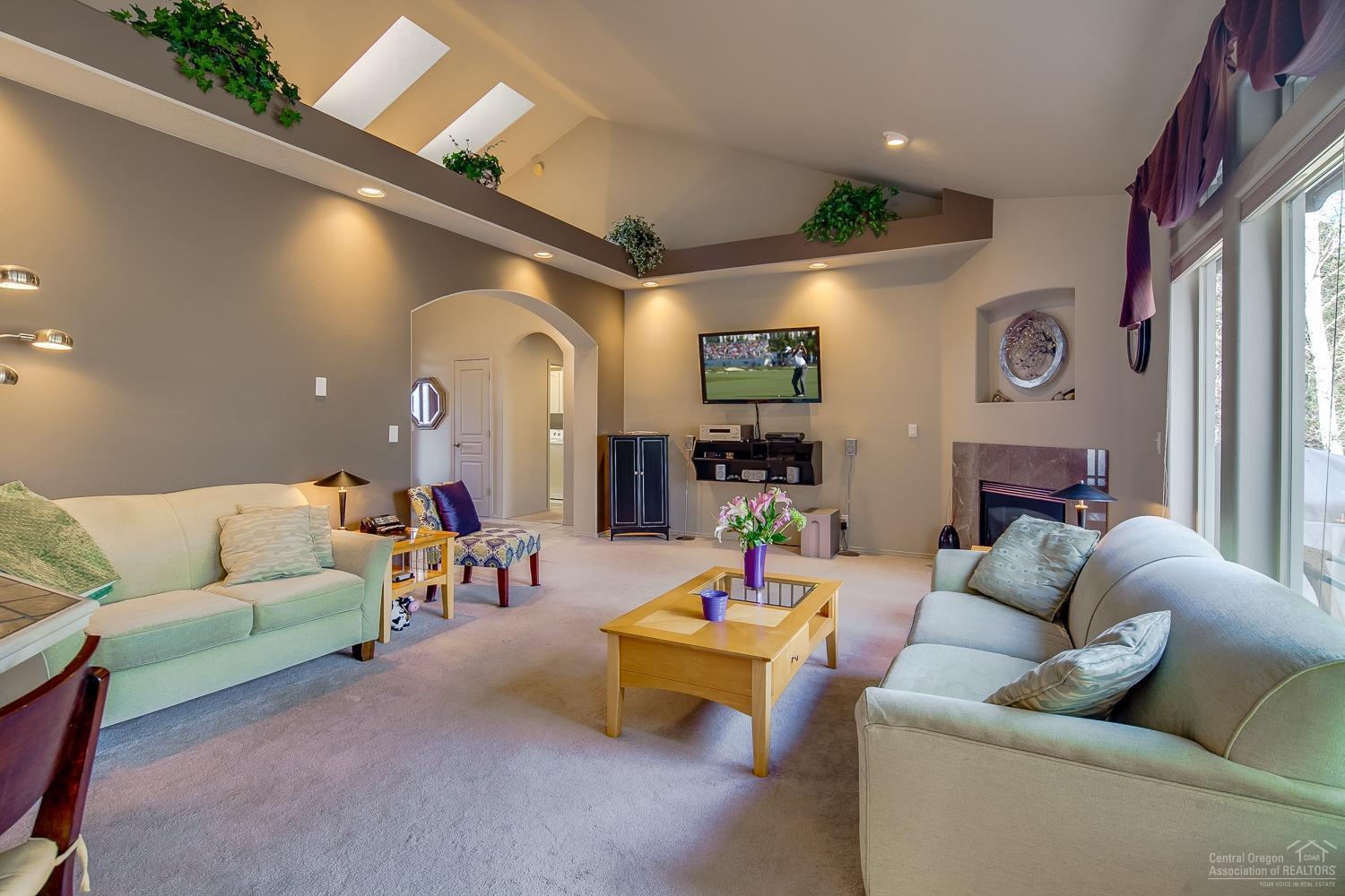 Eagle Crest - Residential