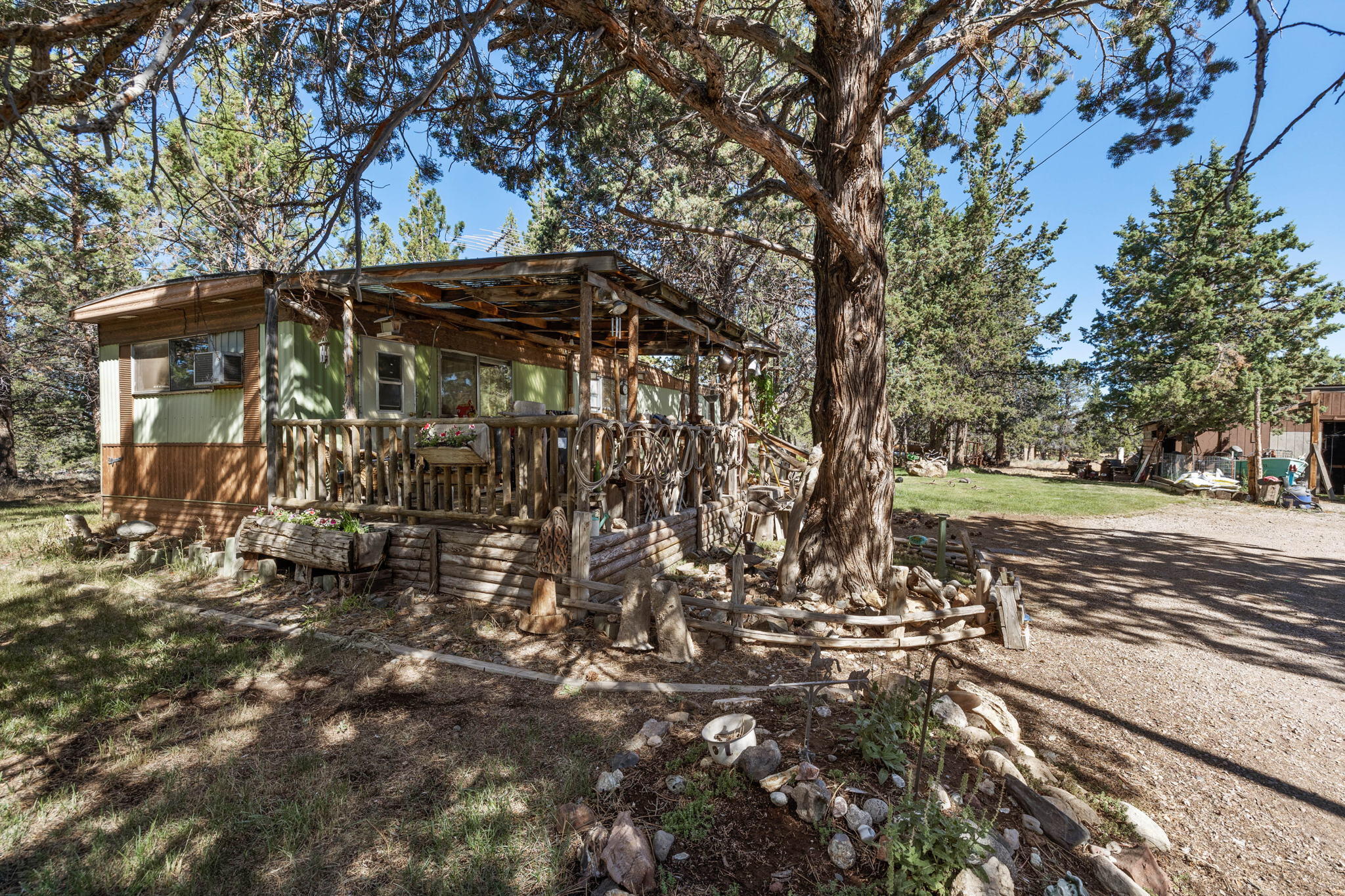 Forked Horn Estate - Residential