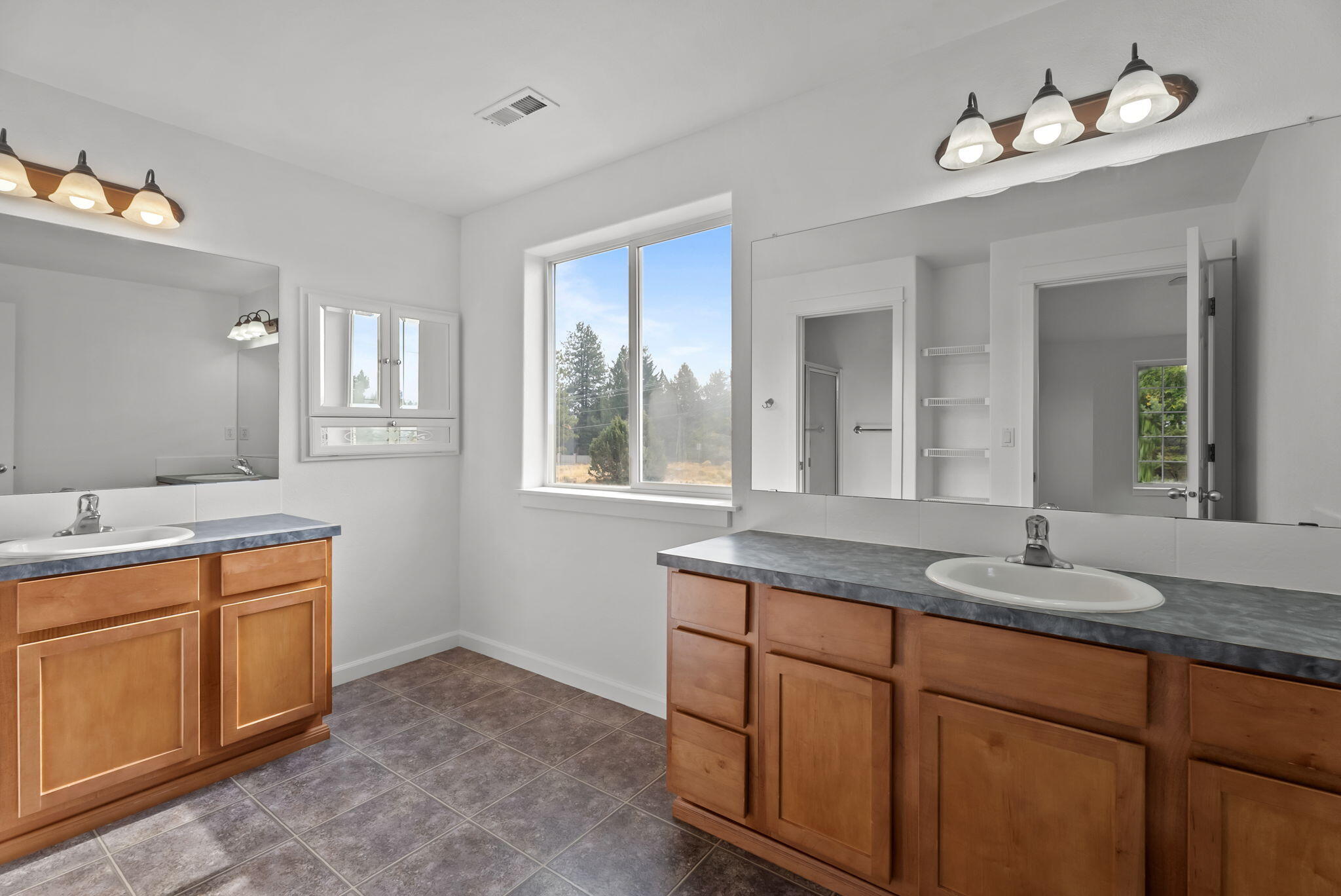 Canal Row - Residential