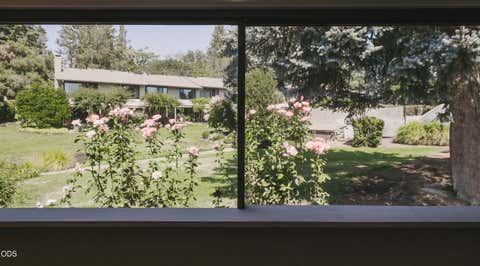 Tiny photo for 228 Mount Echo Drive, Medford, OR 97504 (MLS # 220226535)