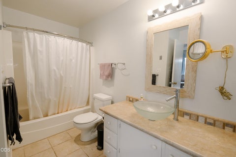 Tiny photo for 228 Mount Echo Drive, Medford, OR 97504 (MLS # 220226535)