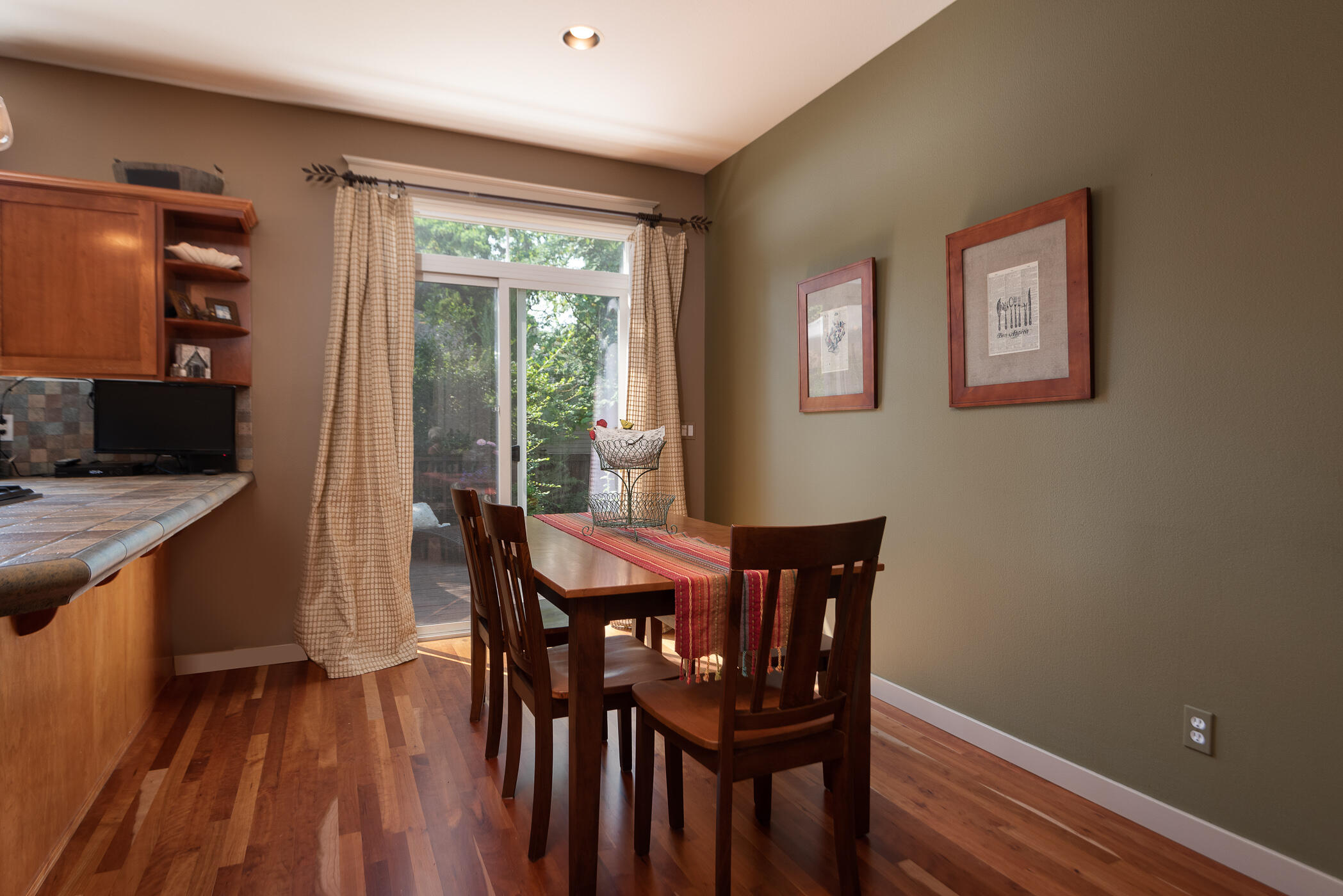 Awbrey Village - Residential