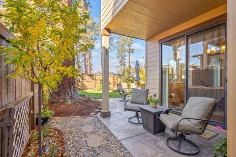 Tiny photo for 1094 E Horse Back Trail, Sisters, OR 97759 (MLS # 220210827)