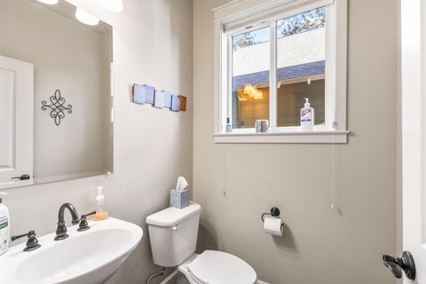 Tiny photo for 1094 E Horse Back Trail, Sisters, OR 97759 (MLS # 220210827)