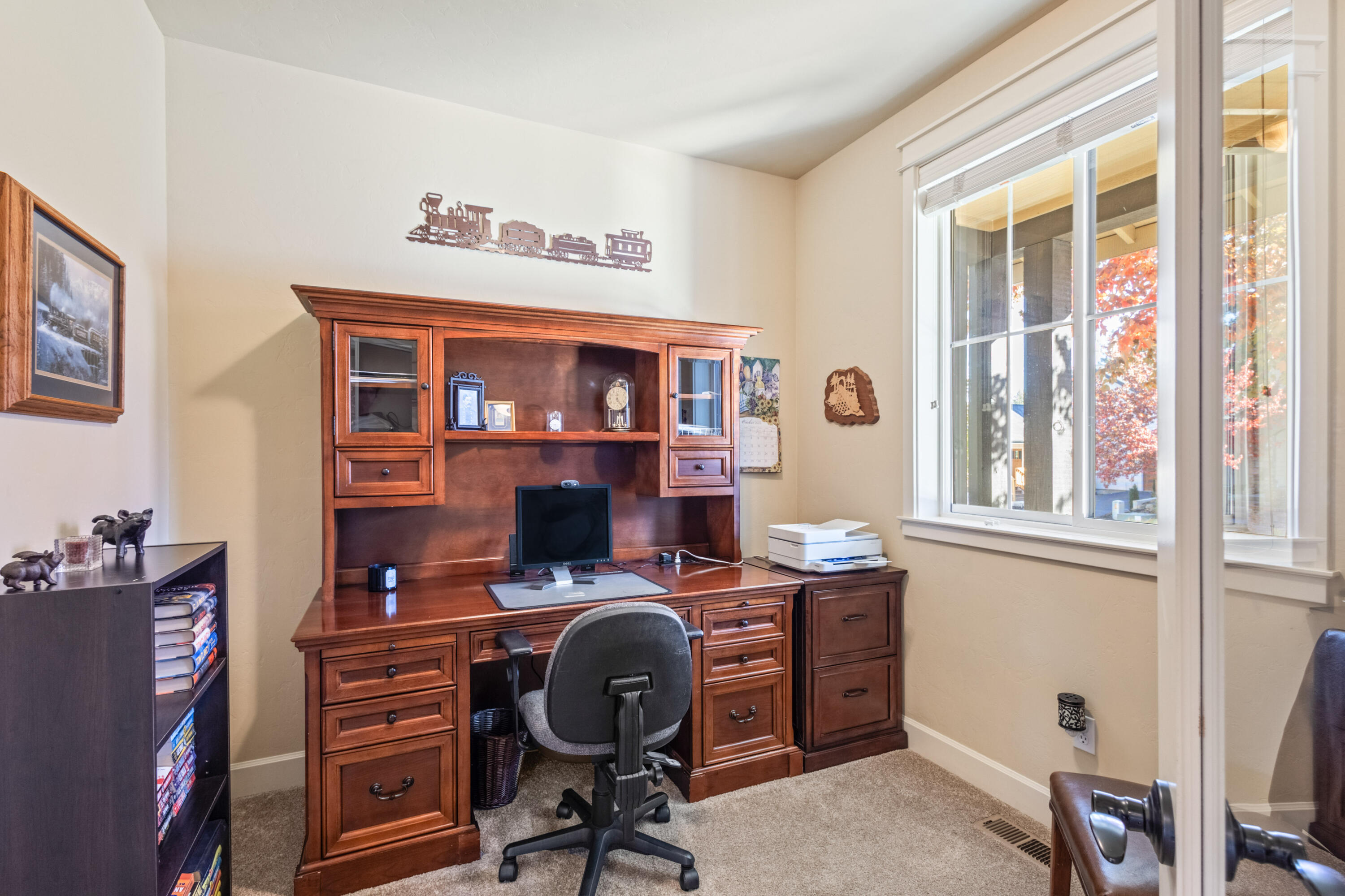 1094 E Horse Back Trail