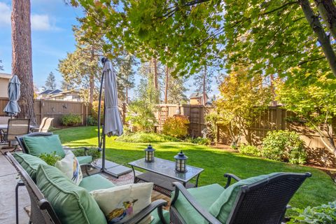 Tiny photo for 1094 E Horse Back Trail, Sisters, OR 97759 (MLS # 220210827)