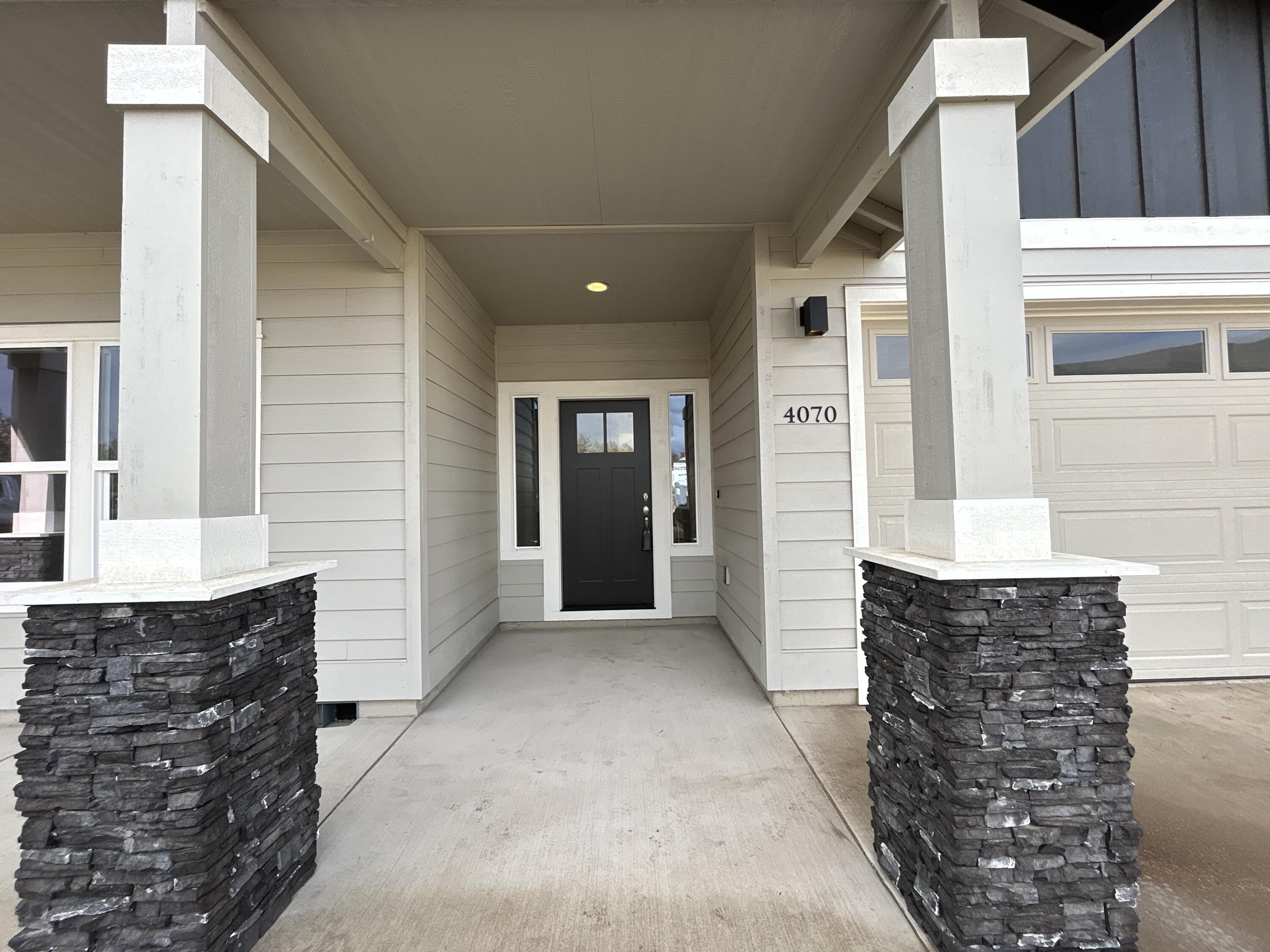 Owen Ridge - Residential