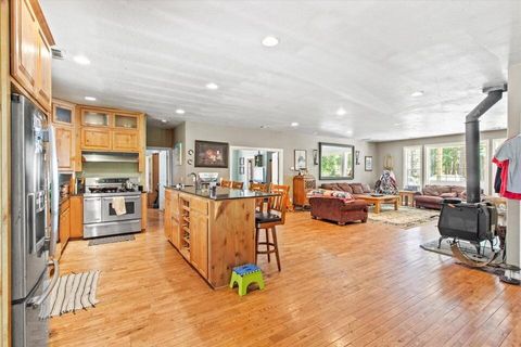 Tiny photo for 15922 Green Springs Highway, Ashland, OR 97520 (MLS # 220215130)