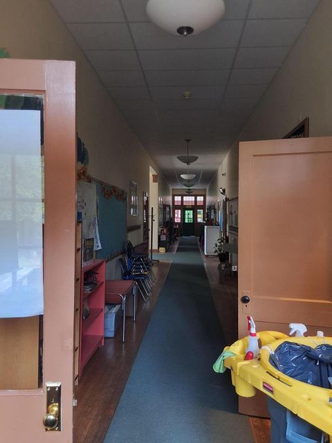 Tiny photo for 15922 Green Springs Highway, Ashland, OR 97520 (MLS # 220215130)