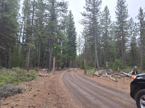 Tiny photo for 15922 Green Springs Highway, Ashland, OR 97520 (MLS # 220215130)