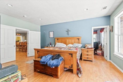 Tiny photo for 15922 Green Springs Highway, Ashland, OR 97520 (MLS # 220215130)