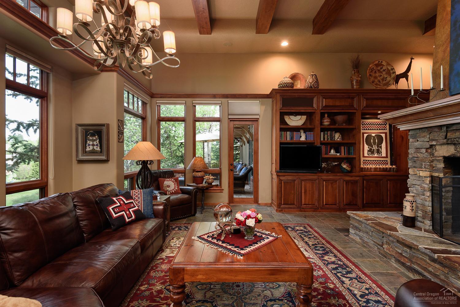 Broken Top - Residential