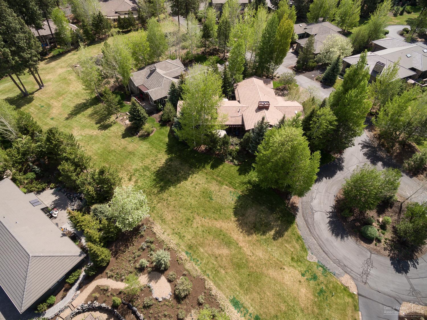 Broken Top - Residential