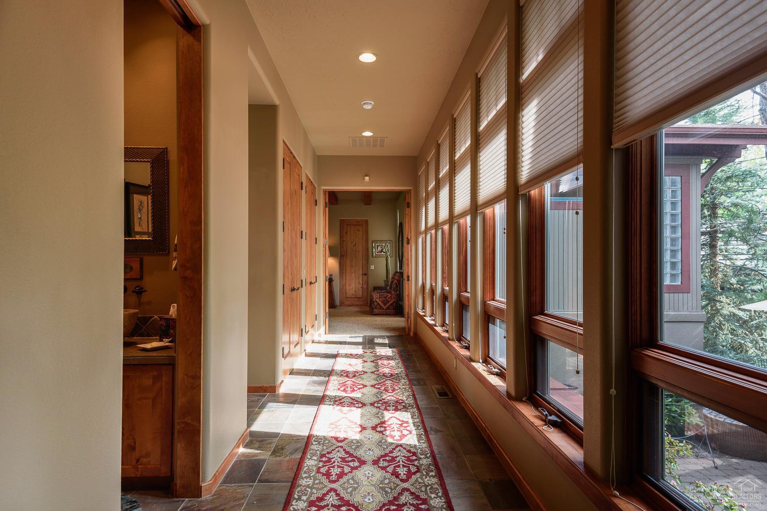 Broken Top - Residential