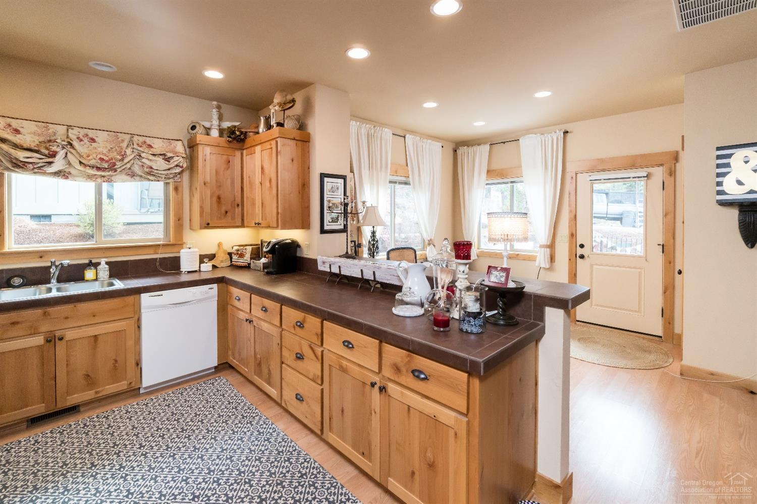 Trailside - Residential