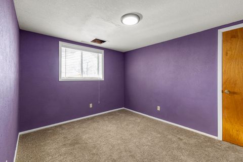 Tiny photo for 1104 Tamera Drive, Klamath Falls, OR 97603 (MLS # 220214024)