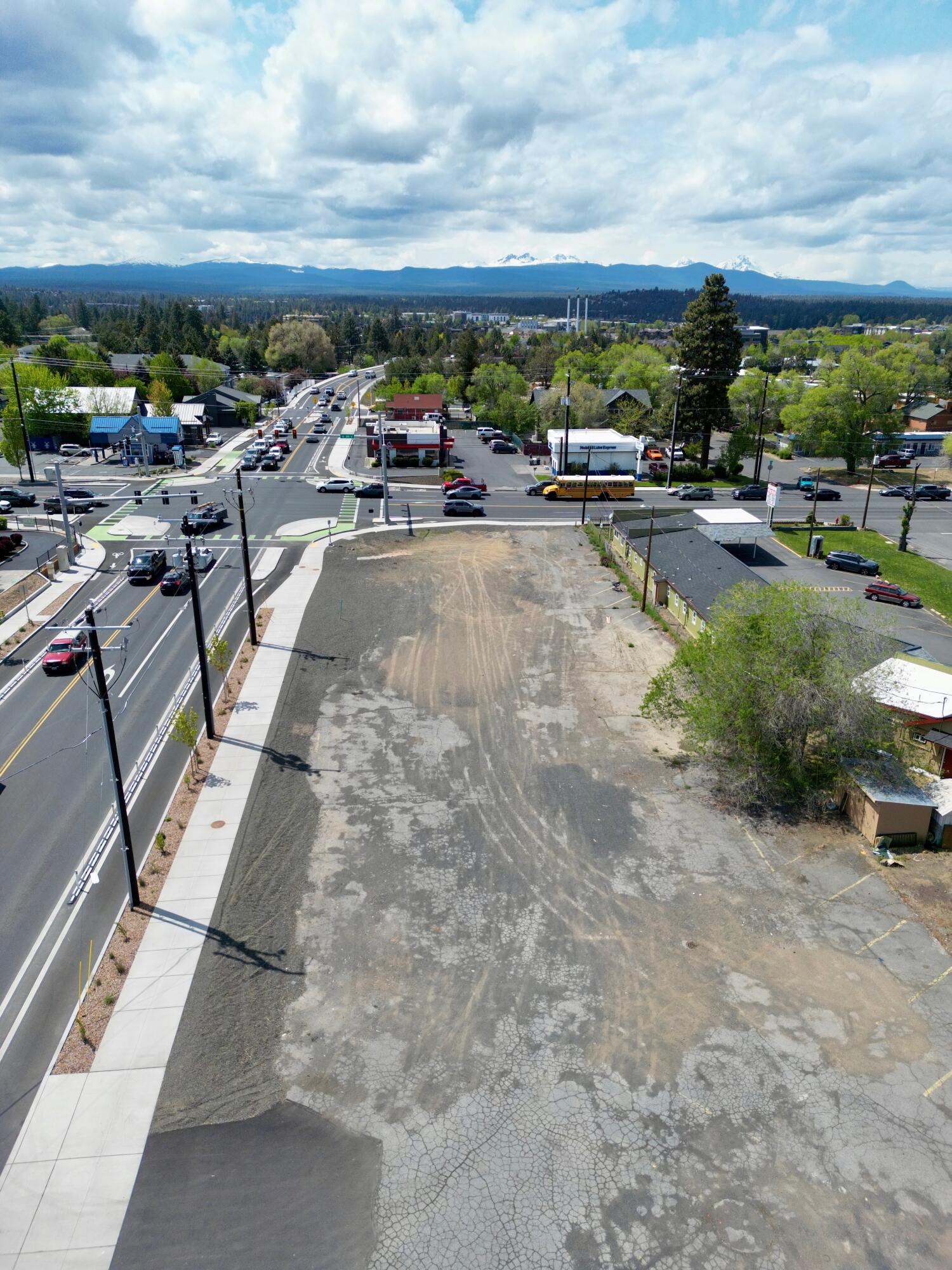 Bend Park - Commercial Sale