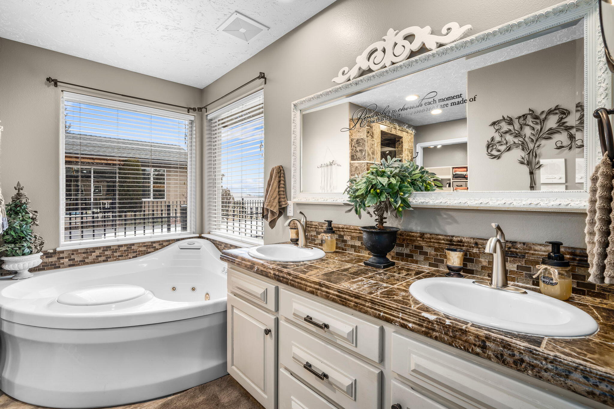 Westridge Estate - Residential