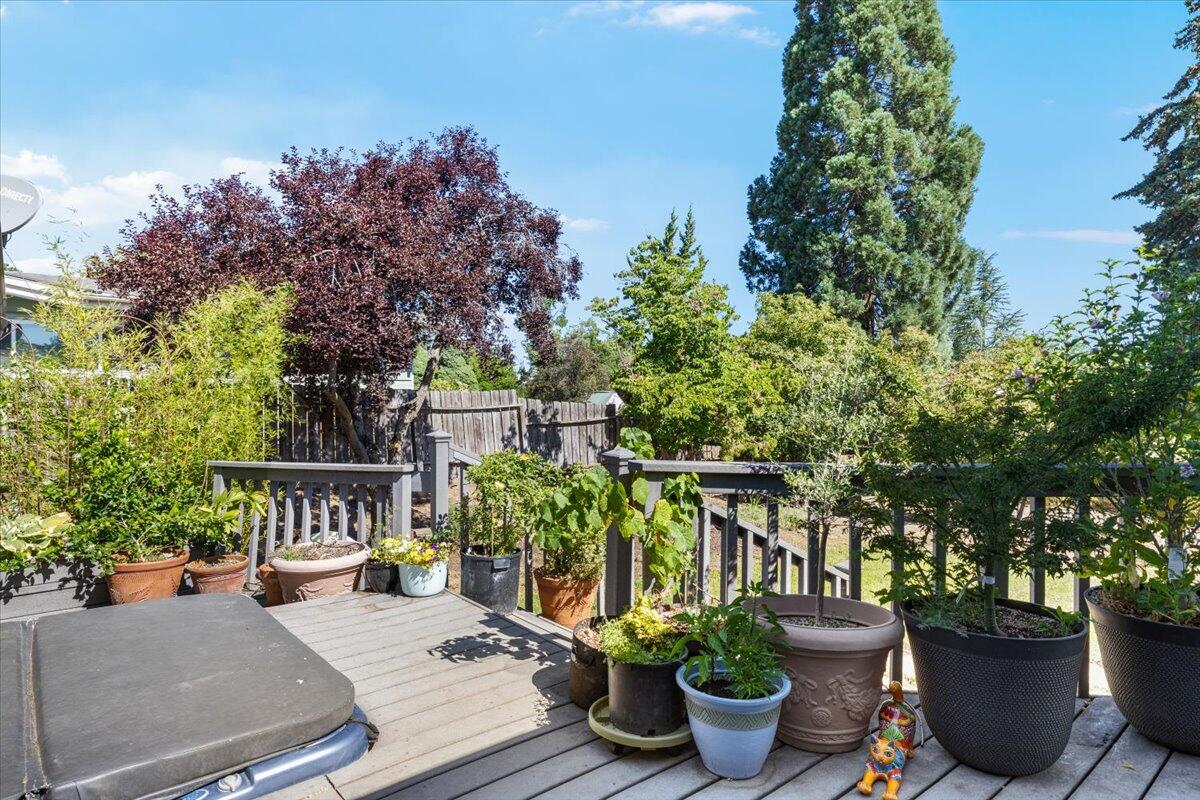 Mont Crest Subdivision Unit No 1 - Residential