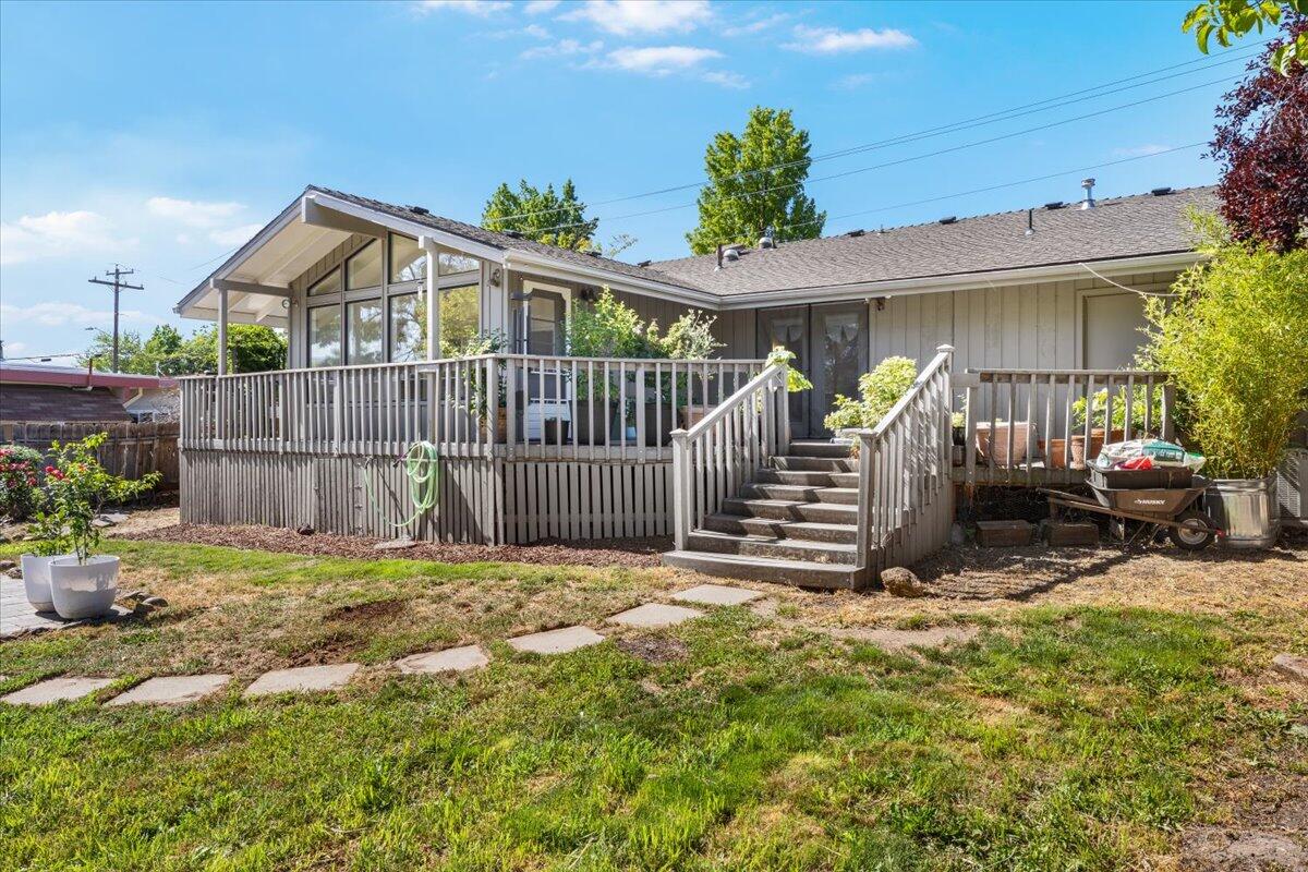 Mont Crest Subdivision Unit No 1 - Residential