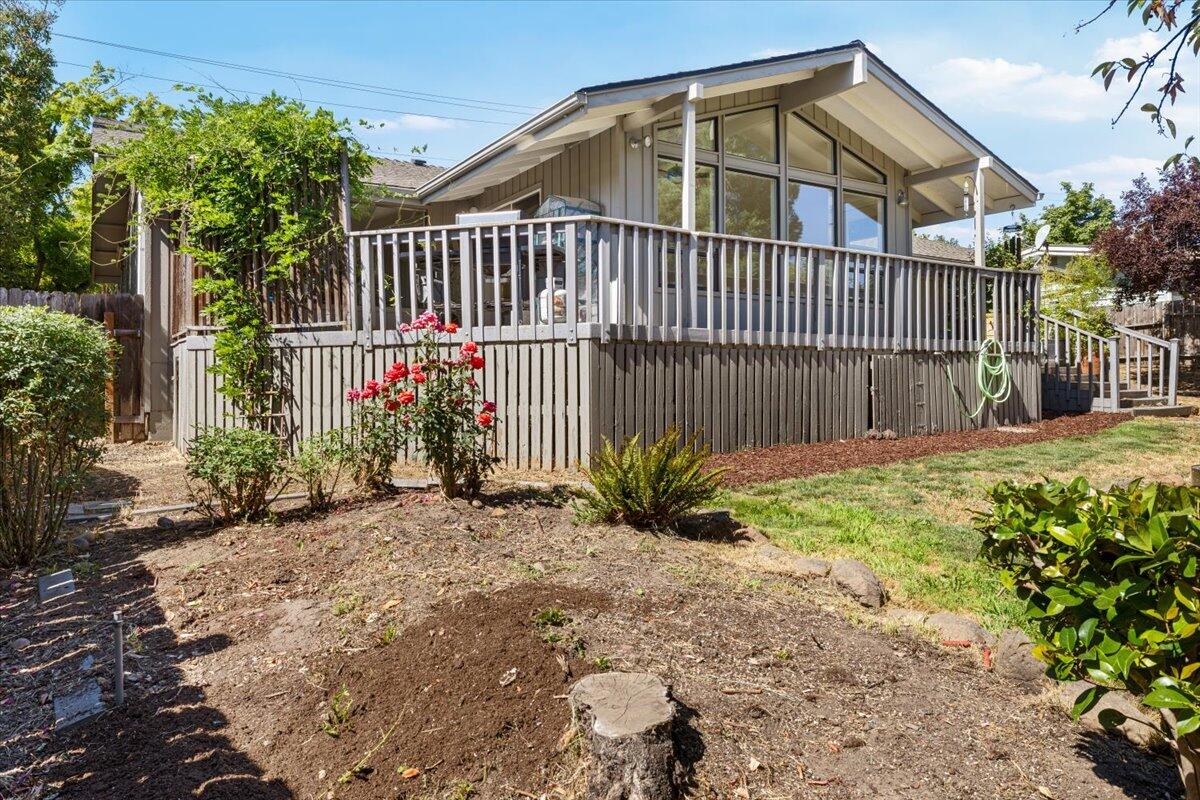 Mont Crest Subdivision Unit No 1 - Residential