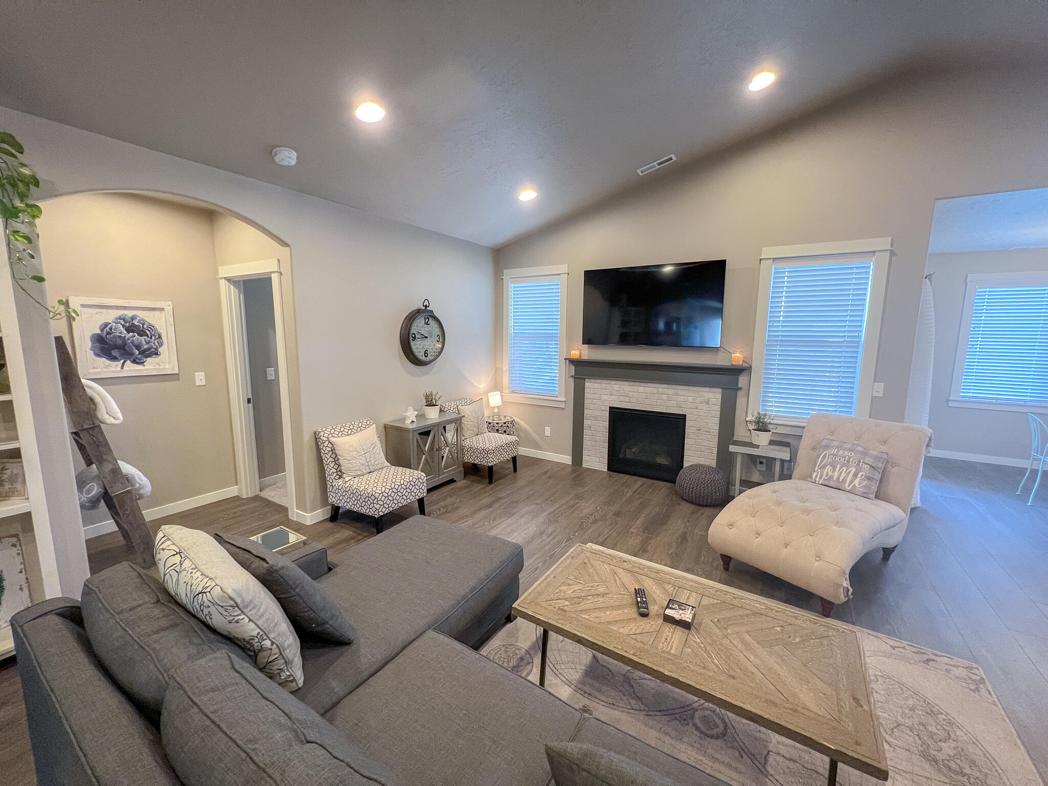 Maple Meadows - Residential
