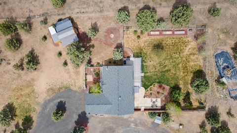 Tiny photo for 16625 SW Dove Road, Terrebonne, OR 97760 (MLS # 220219607)
