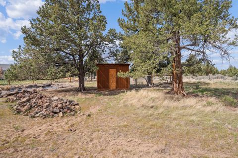 Tiny photo for 16625 SW Dove Road, Terrebonne, OR 97760 (MLS # 220219607)