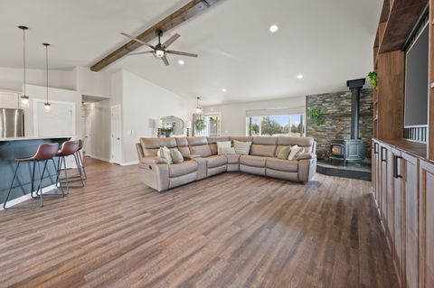 Tiny photo for 16625 SW Dove Road, Terrebonne, OR 97760 (MLS # 220219607)