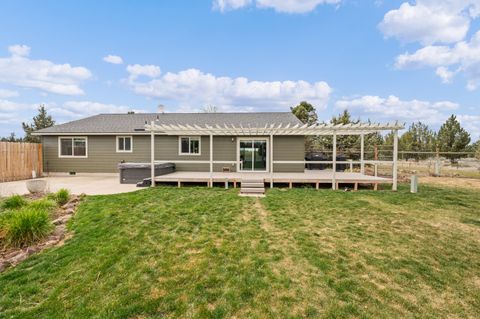 Tiny photo for 16625 SW Dove Road, Terrebonne, OR 97760 (MLS # 220219607)
