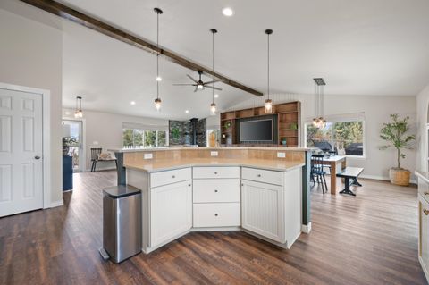 Tiny photo for 16625 SW Dove Road, Terrebonne, OR 97760 (MLS # 220219607)