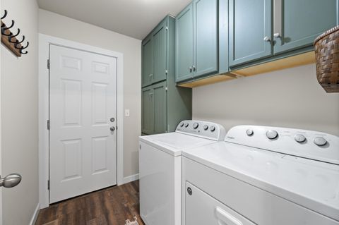 Tiny photo for 16625 SW Dove Road, Terrebonne, OR 97760 (MLS # 220219607)