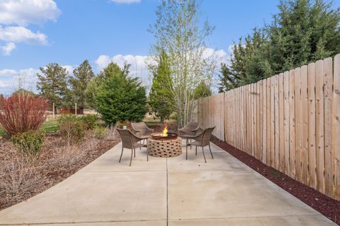 Tiny photo for 16625 SW Dove Road, Terrebonne, OR 97760 (MLS # 220219607)