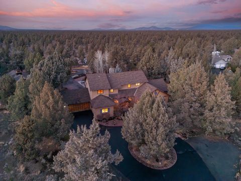 Tiny photo for 64742 Sylvan Loop, Bend, OR 97701 (MLS # 220212799)