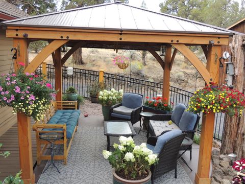 Tiny photo for 64742 Sylvan Loop, Bend, OR 97701 (MLS # 220212799)