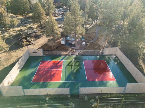 Tiny photo for 64742 Sylvan Loop, Bend, OR 97701 (MLS # 220212799)