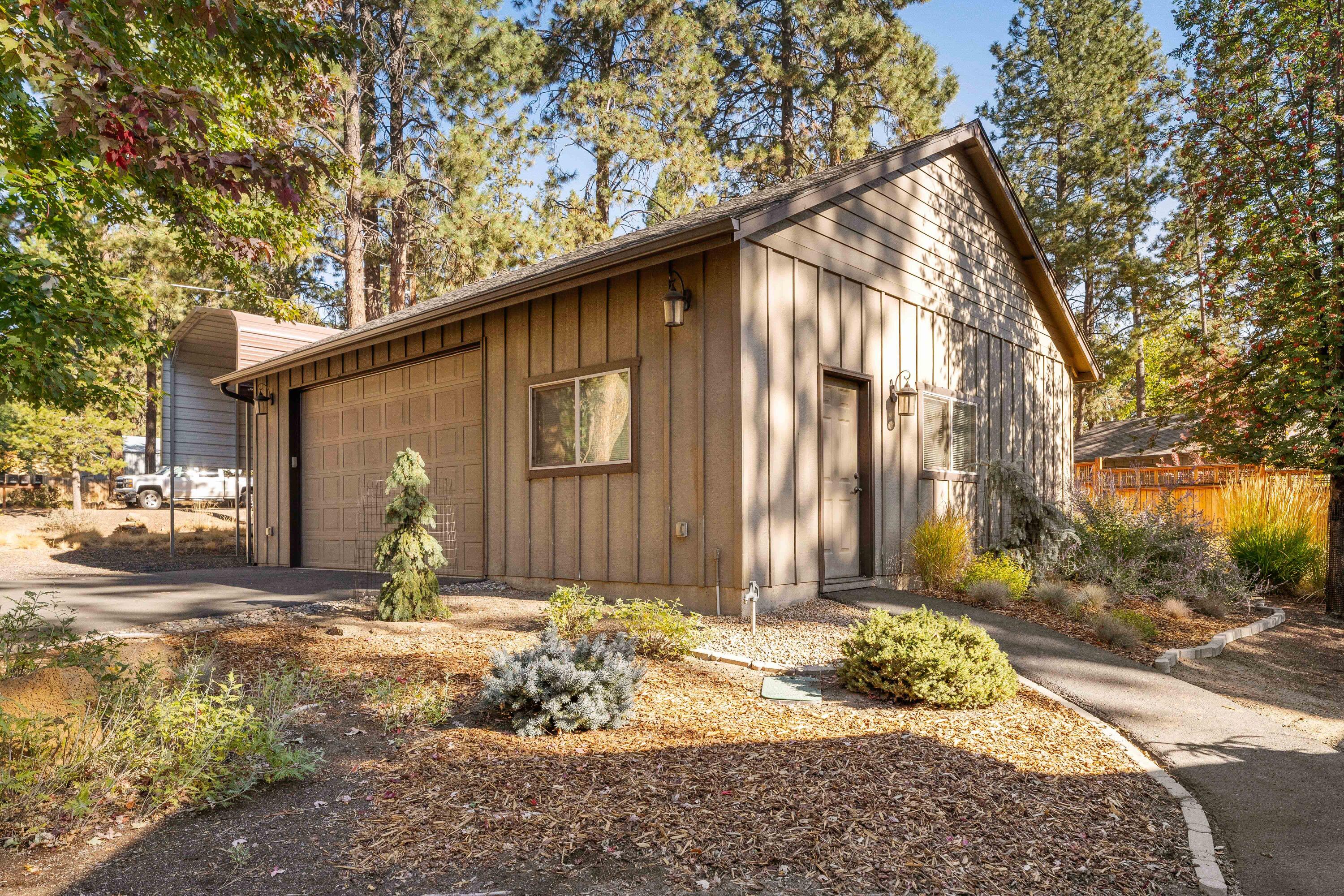 Deschutes RiverWoods - Residential