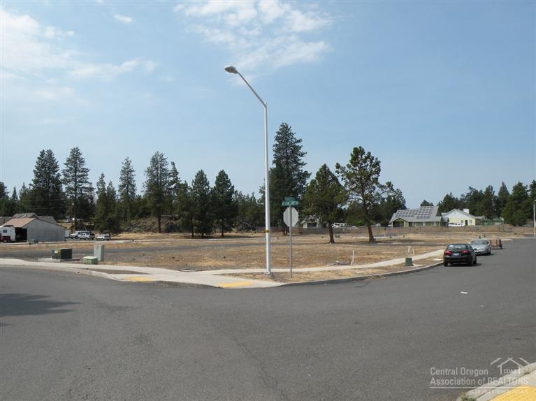 Clarendon Place - Land