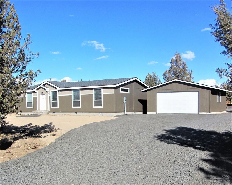 Priced to sell! Best home in the area! It's a must see! New top of the line Fleetwood Home, with walk-in closets in all bedrooms. Recessed LED lighting throughout. Alder cabinetry, exposed oak-espresso beams throughout. Stainless appliances. Cathedral ceilings in living space, 8.5ft ceilings throughout. RV Parking; room for shop and animals. Property is staked. New 580ft well with constant pressure pump. Newly constructed and approved septic. Property is 2 lots from paved road. NEEM and Energy Star certified. Manufacturer warranty included. LA related to seller