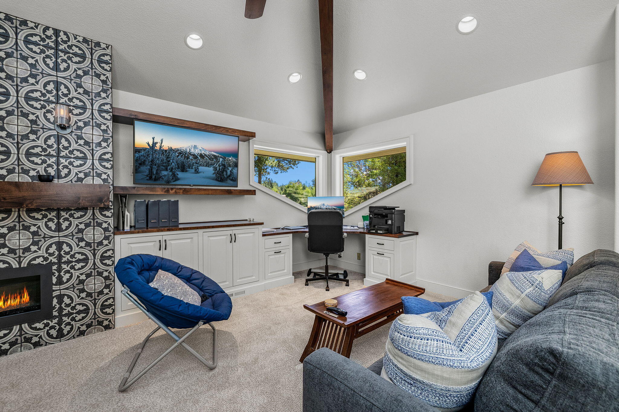 Broken Top - Residential