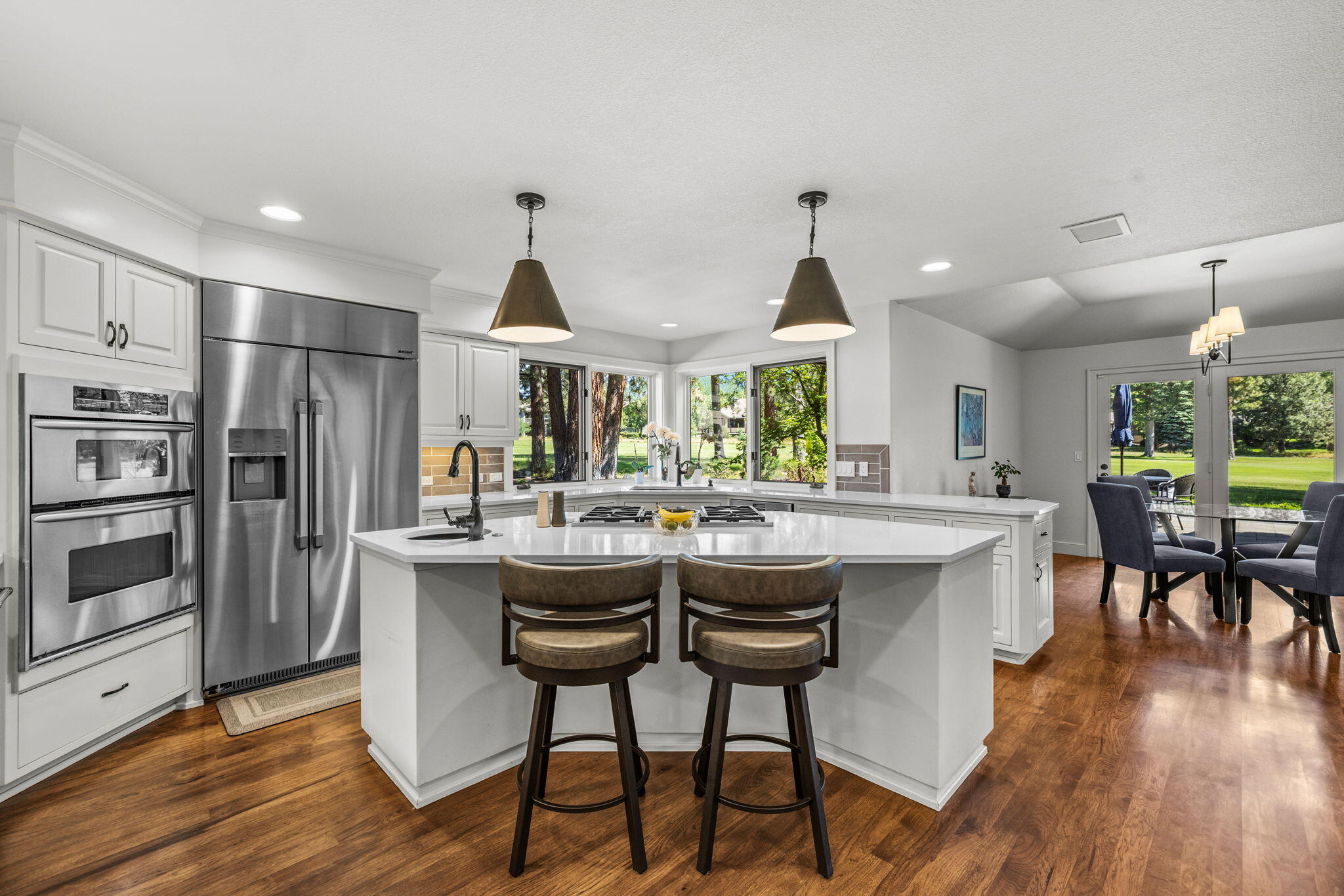 Broken Top - Residential