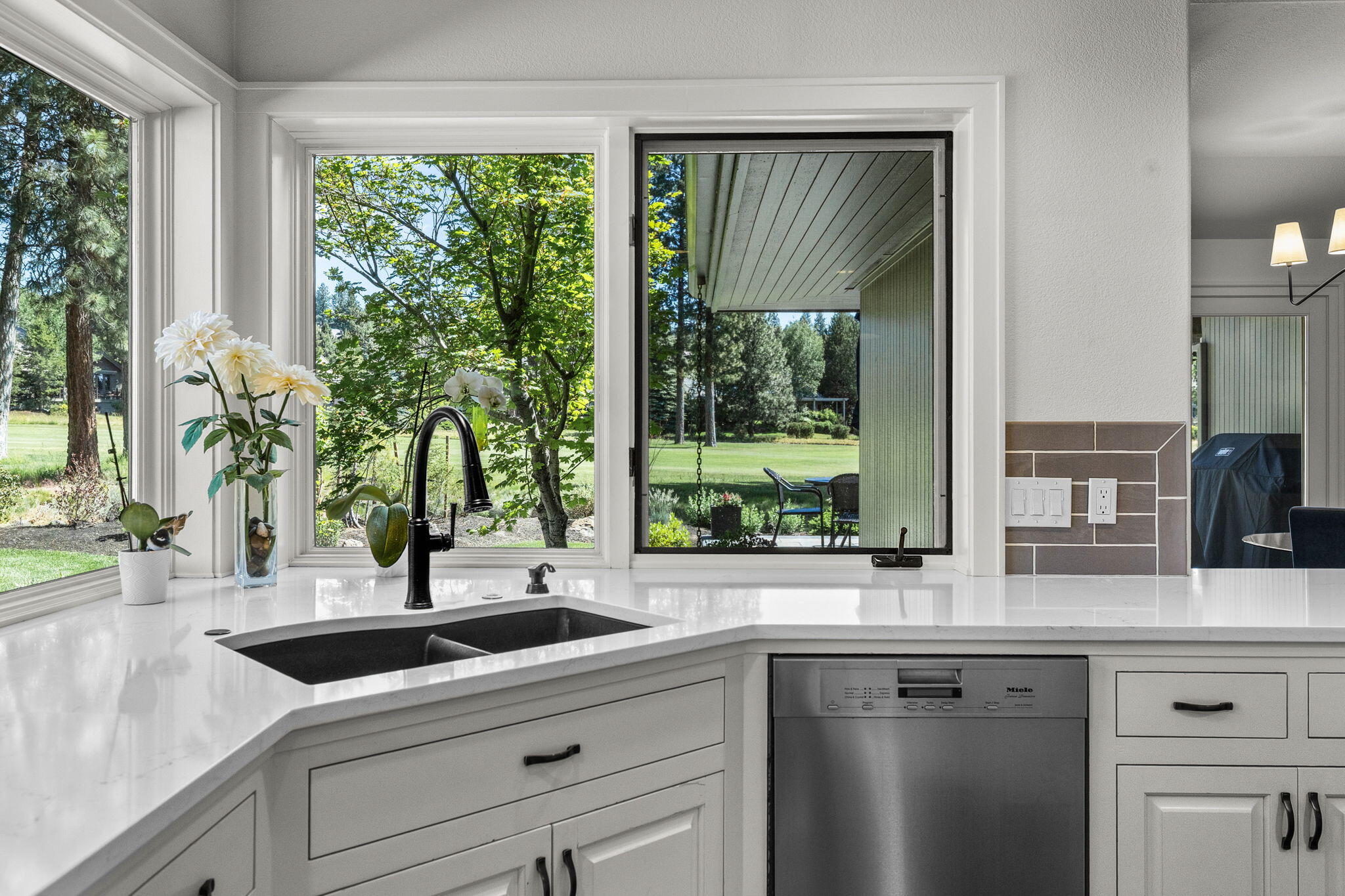 Broken Top - Residential