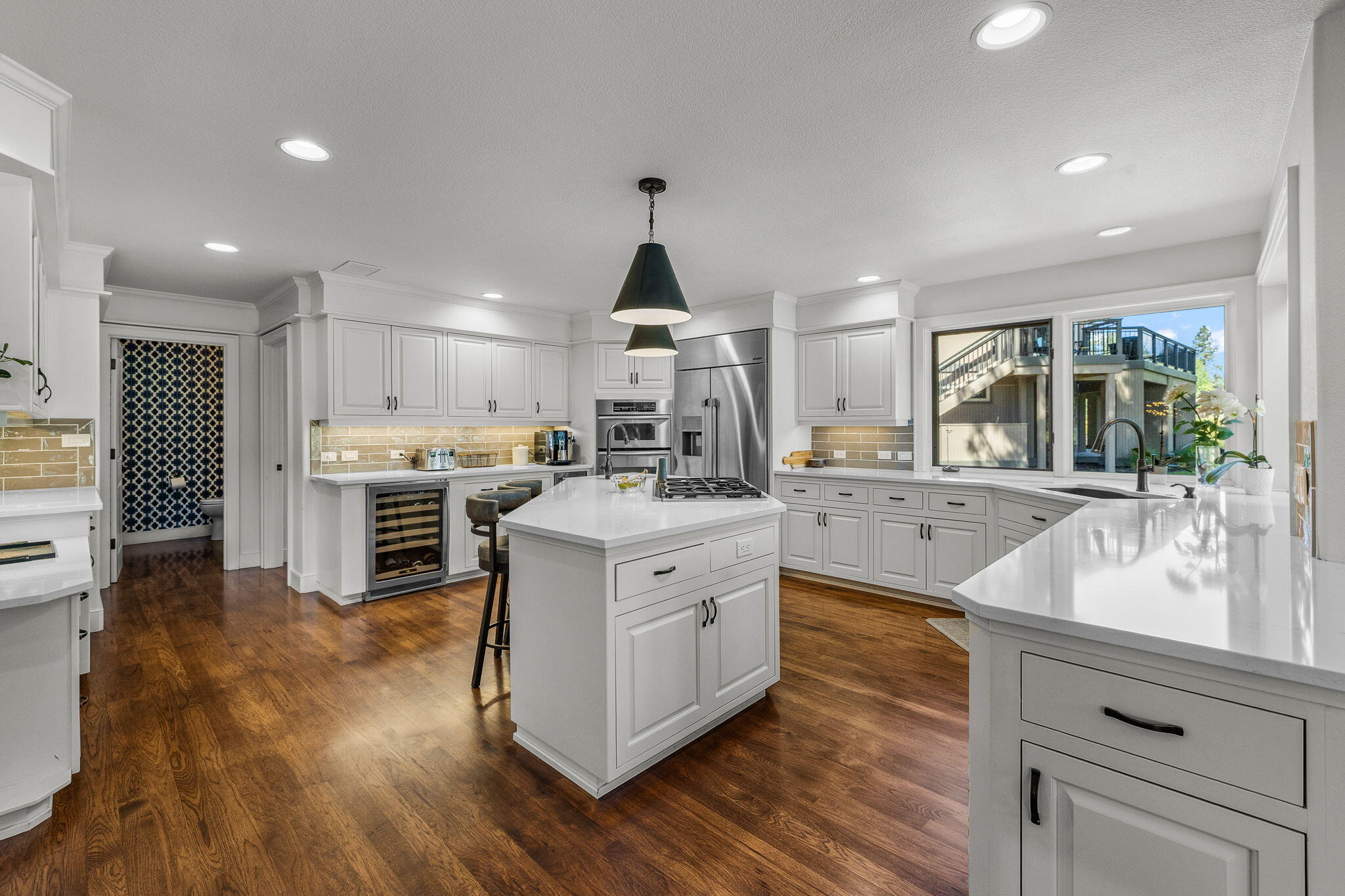 Broken Top - Residential