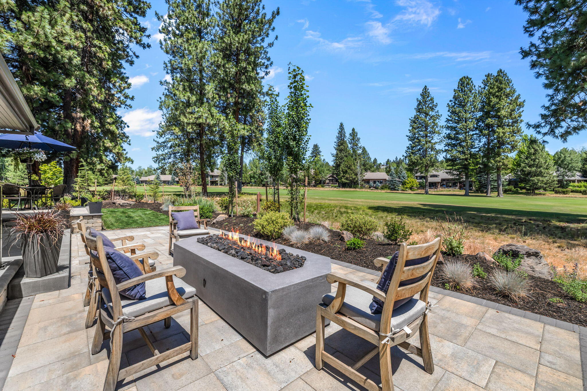 Broken Top - Residential