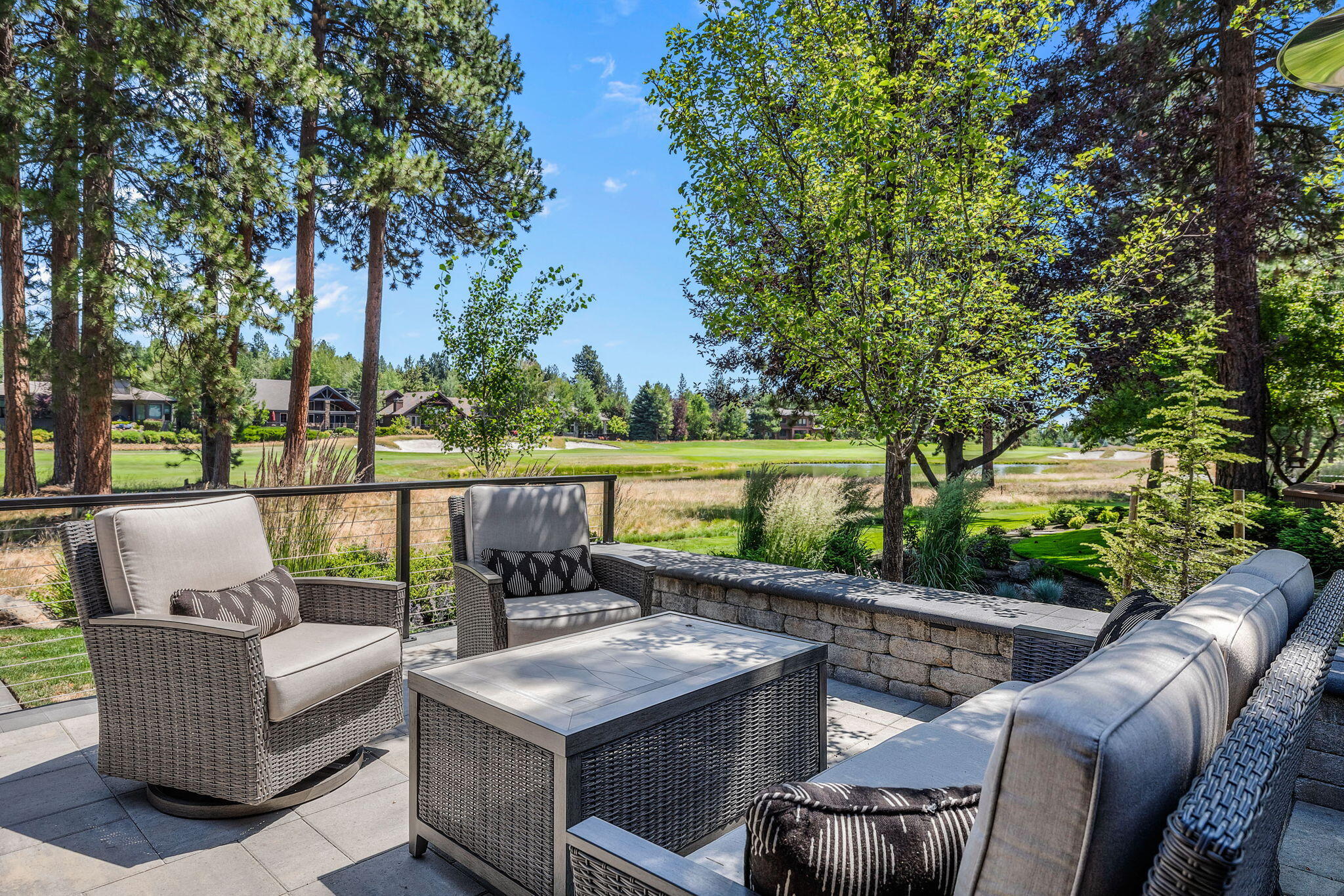 Broken Top - Residential