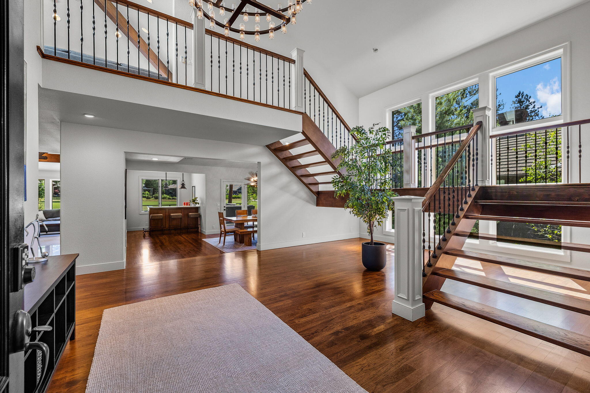 Broken Top - Residential