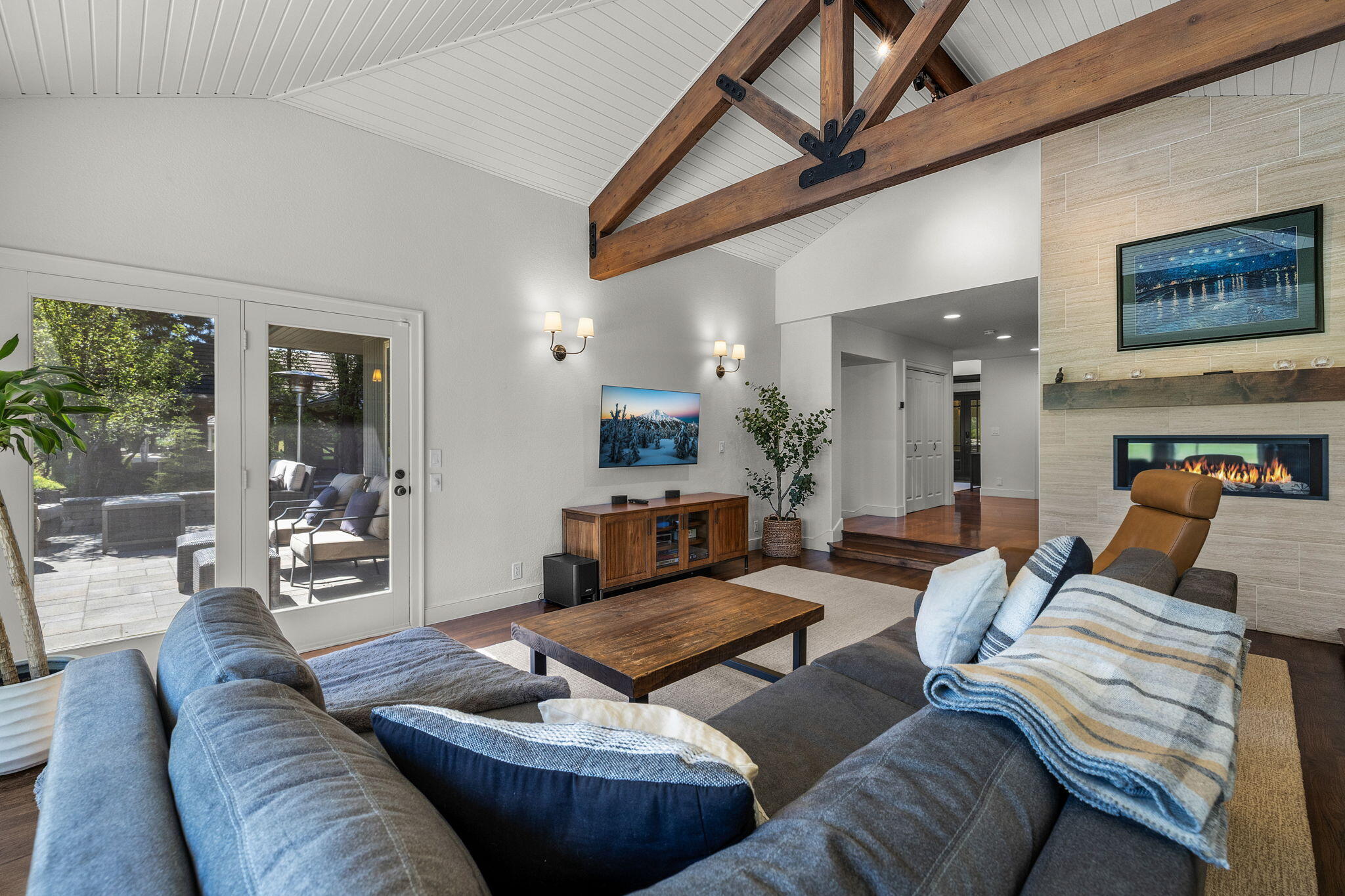 Broken Top - Residential